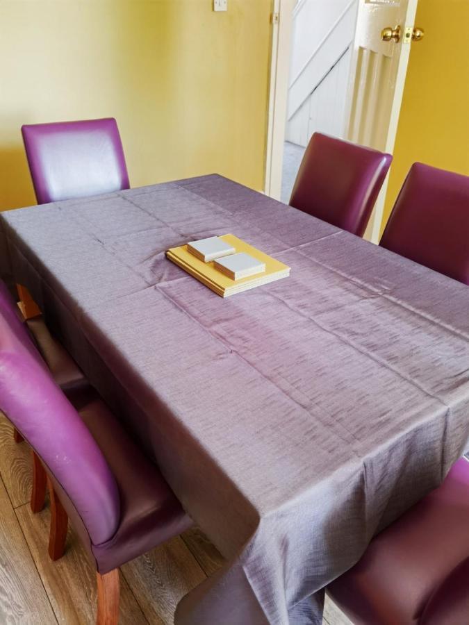 Villa Perry Road, beautiful large house available for Guests&Contractors Parking wifi à Nottingham Extérieur photo