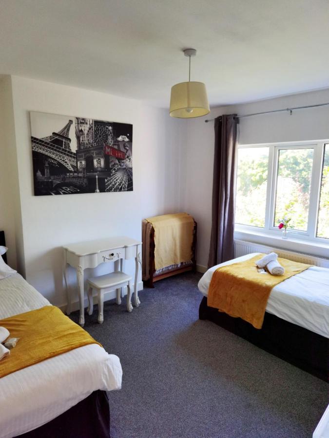 Villa Perry Road, beautiful large house available for Guests&Contractors Parking wifi à Nottingham Extérieur photo