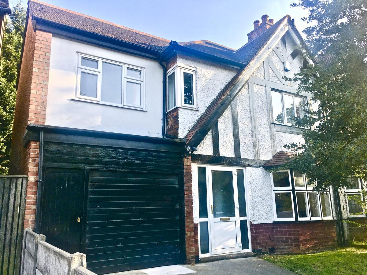 Villa Perry Road, beautiful large house available for Guests&Contractors Parking wifi à Nottingham Extérieur photo